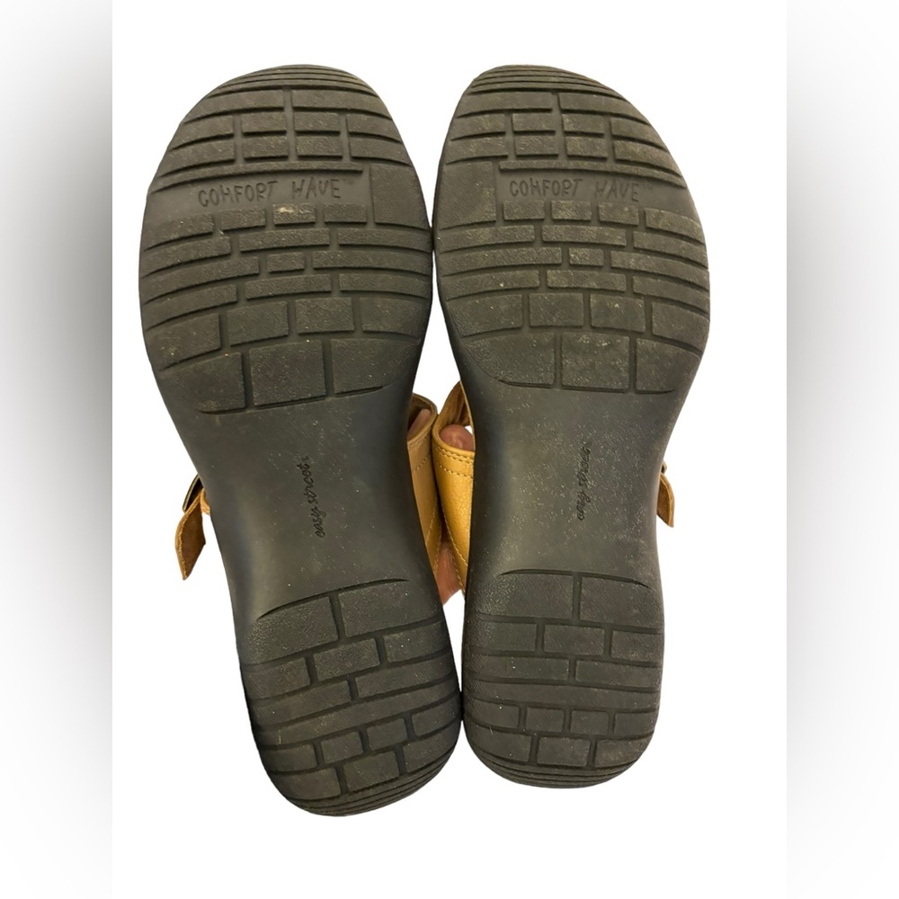 Easy Street‎ Comfort Wave Women’s Tan Slip On Sandals Size 11 - Picture 9 of 9